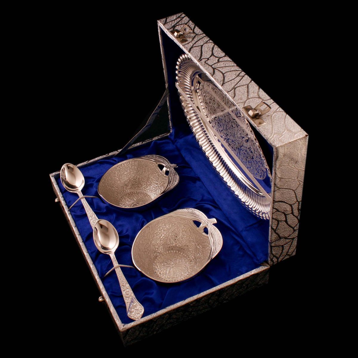 APPLE SHAPE BOWL 2 BOWL,2 SPOON WITH 1 TRAY W/M