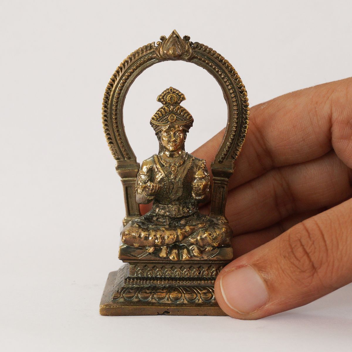BRONZE ANNALAKSHMI IDOL WITH ANTIQUE FINISH