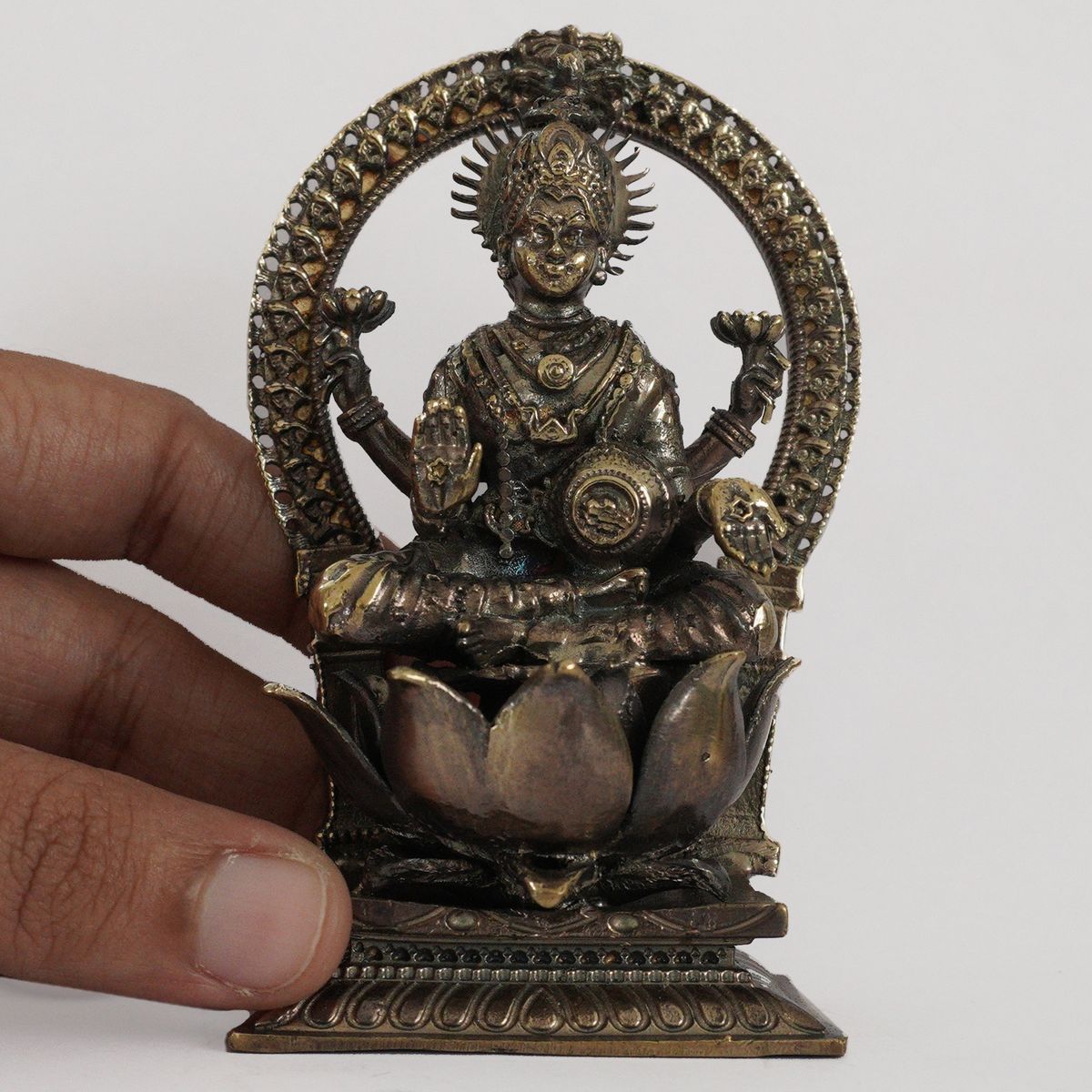 LAKSHMI BRONZE SOLID IDOL ANTIQUE FINISH