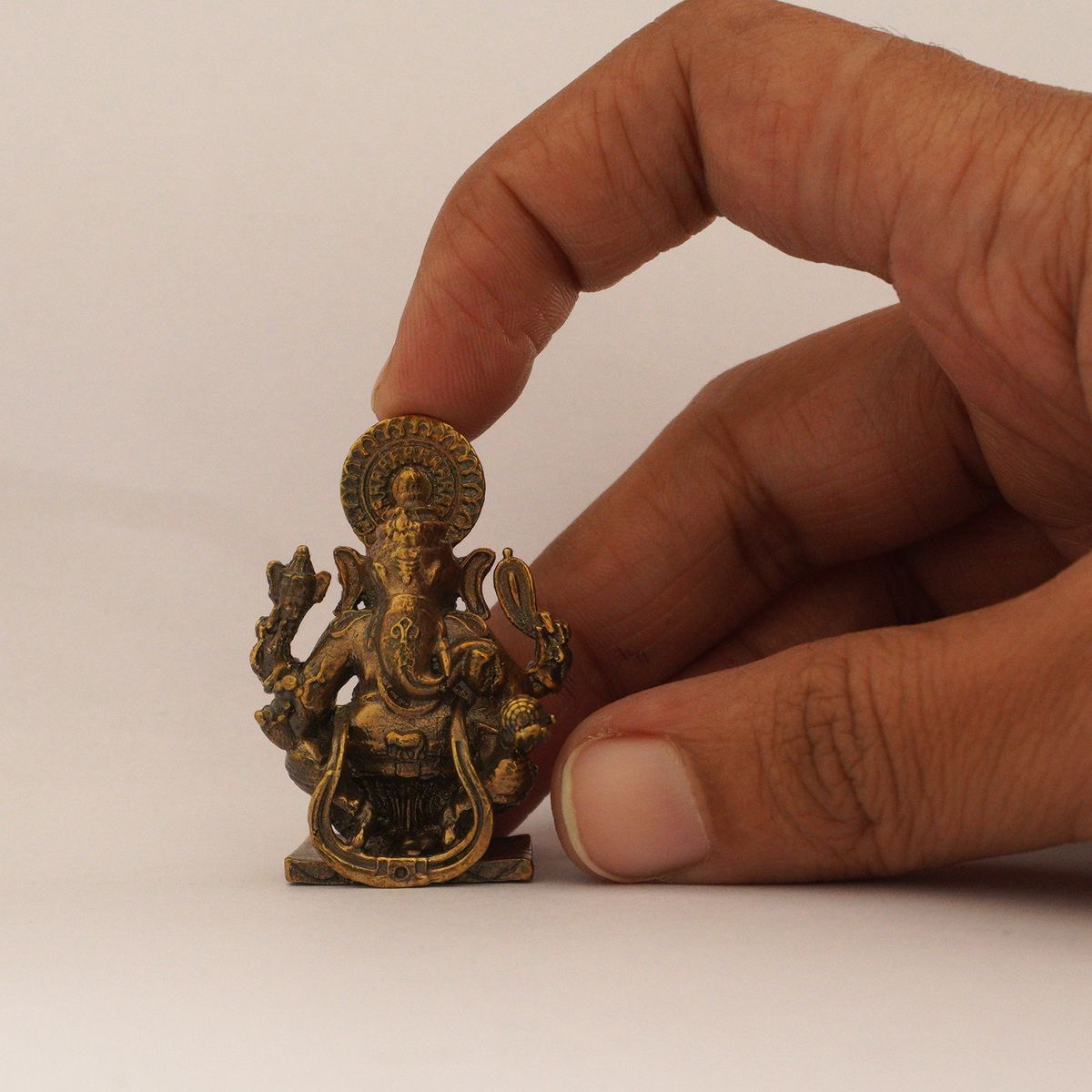 BRONZE GANESHA IDOL WITH ANTIQUE FINISH