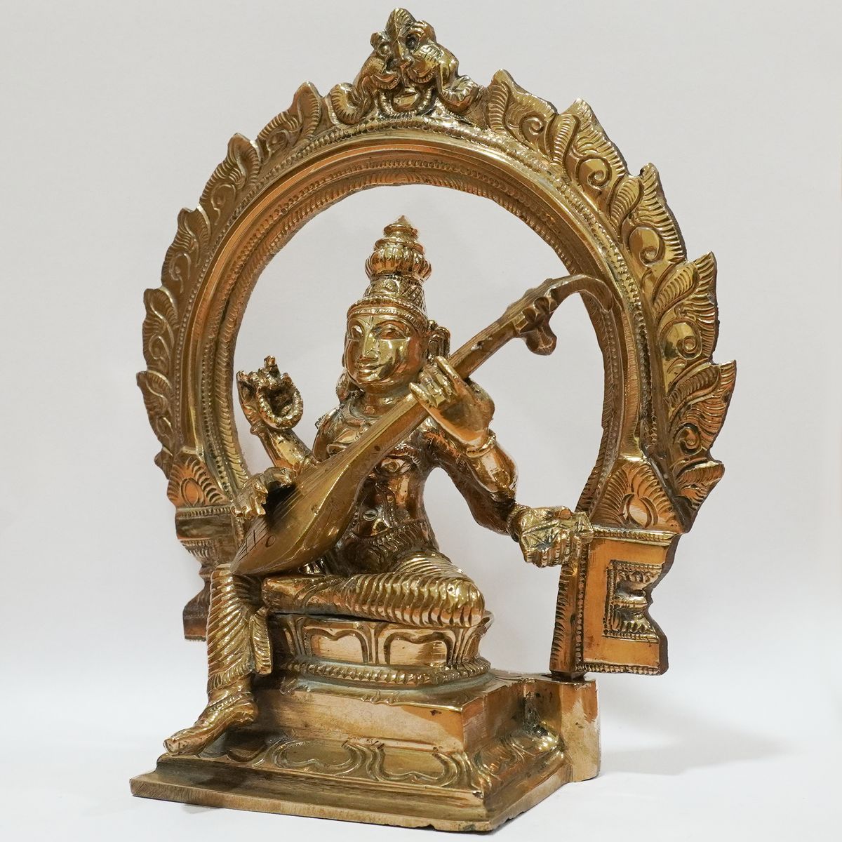 BRONZE SARASWATHI IDOL WITH PRABHVALI