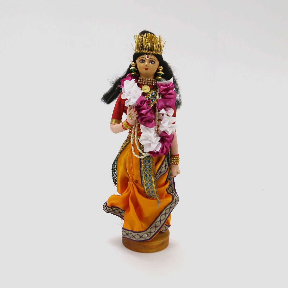 LADY HANDMADE BENGALI TRADITIONAL GOLU DOLL BOMMAL