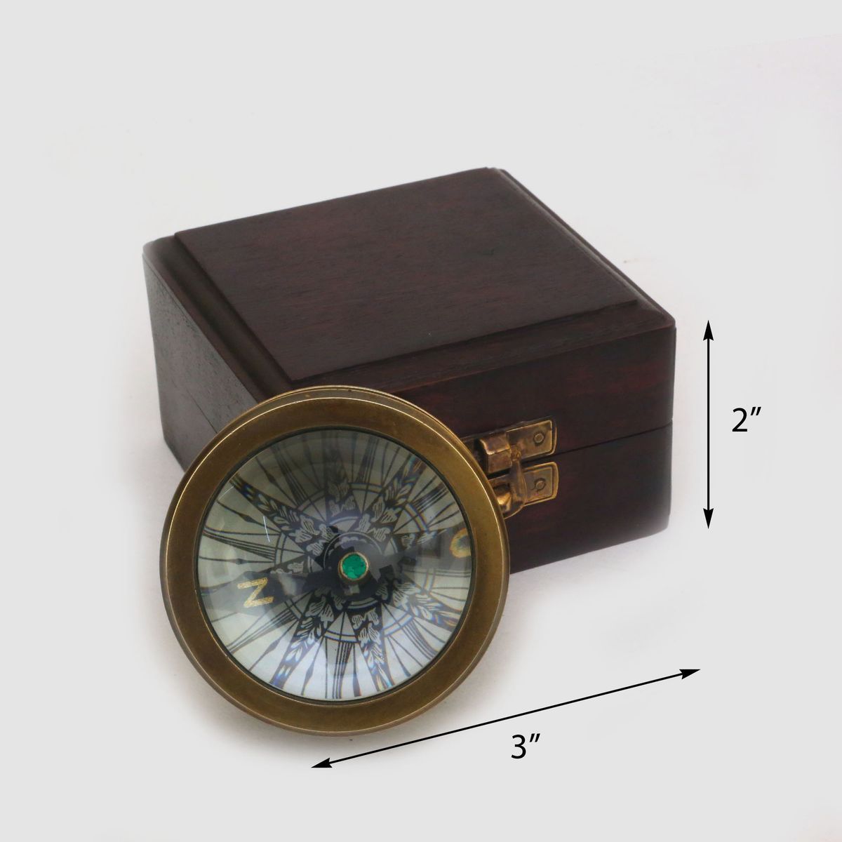 VINTAGE BRASS MAGNIFIER WITH COMPASS
