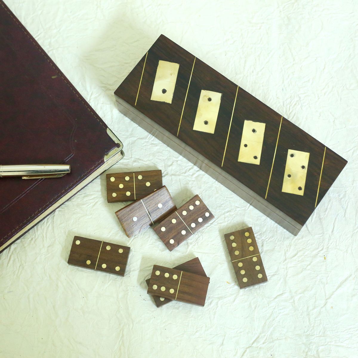 WOODEN DOMINO GAME